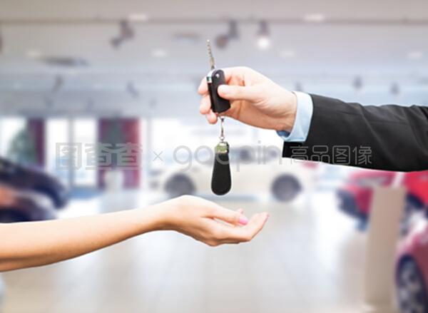 汽車銷售 以鑰匙開啟信任，以服務(wù)關(guān)閉交易